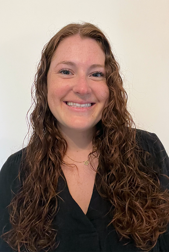 Headshot of Elizabeth McNulty.